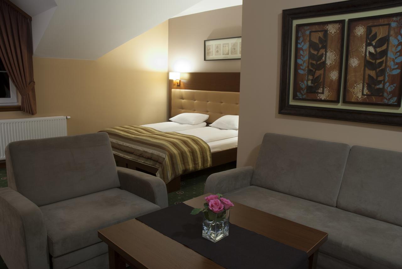 Dwor Galicja Hotell 2*